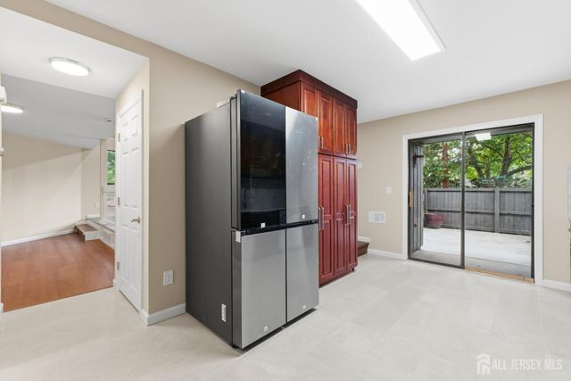 438 Westgate Drive, Edison, NJ 08820