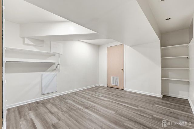 438 Westgate Drive, Edison, NJ 08820