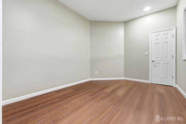 438 Westgate Drive, Edison, NJ 08820