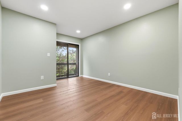 438 Westgate Drive, Edison, NJ 08820