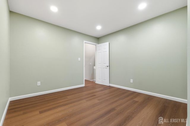 438 Westgate Drive, Edison, NJ 08820