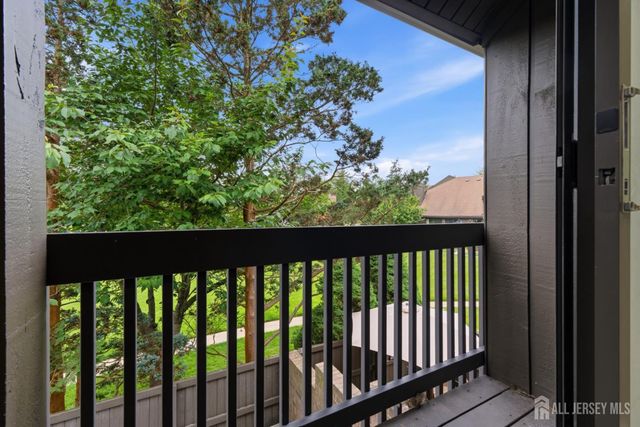 438 Westgate Drive, Edison, NJ 08820
