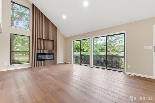 438 Westgate Drive, Edison, NJ 08820