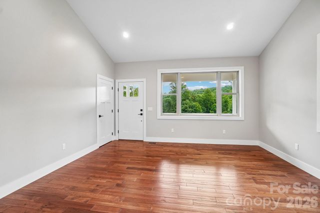 246 Appalachian Retreat None, Spruce Pine, NC 28777
