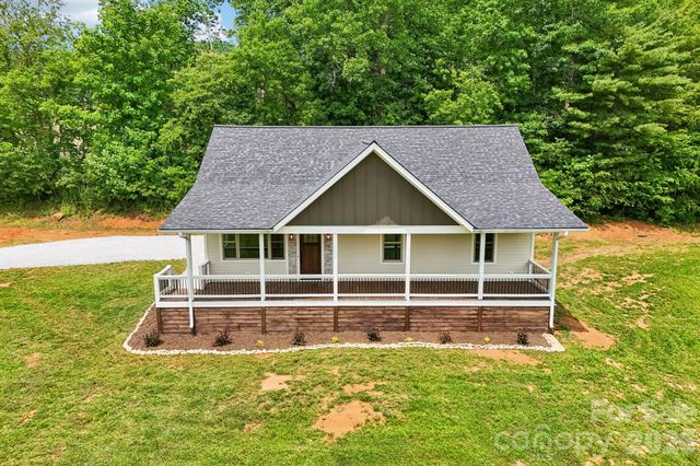 246 Appalachian Retreat None, Spruce Pine, NC 28777