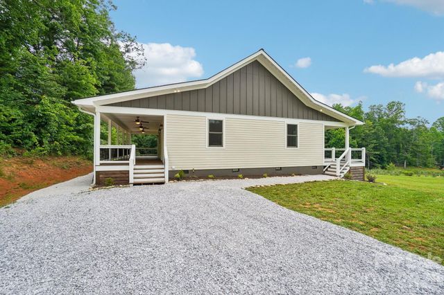 246 Appalachian Retreat None, Spruce Pine, NC 28777