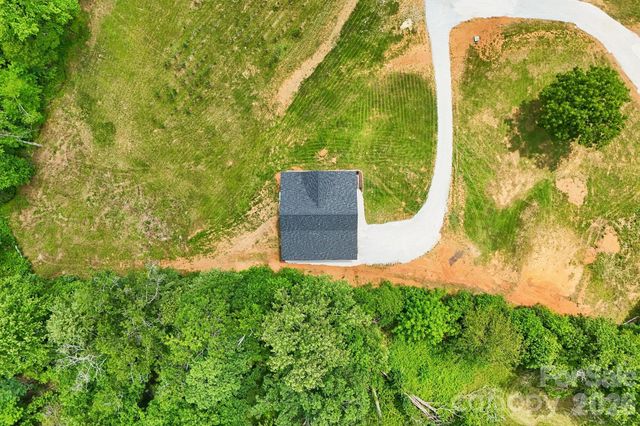 246 Appalachian Retreat None, Spruce Pine, NC 28777