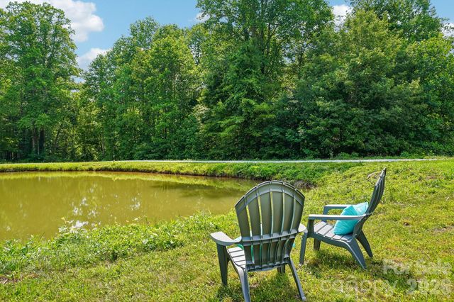 246 Appalachian Retreat None, Spruce Pine, NC 28777