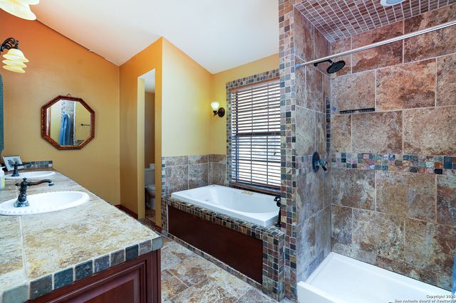 3481 State Highway 97, Floresville, TX 78114