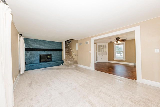 508 Merton AVENUE, Hartland, WI 53029