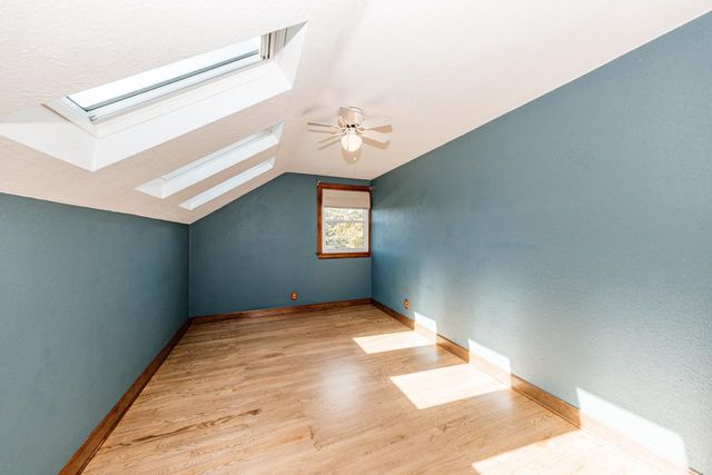 508 Merton AVENUE, Hartland, WI 53029