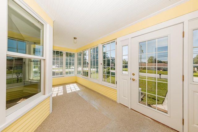 508 Merton AVENUE, Hartland, WI 53029