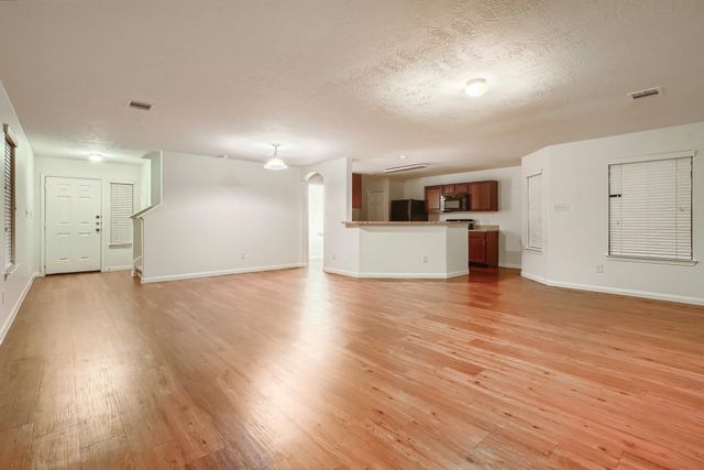 1039 Doubletree Glen Drive, Houston, TX 77073