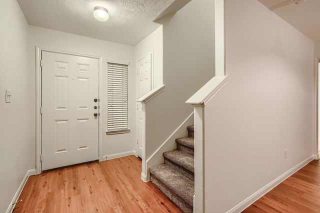 1039 Doubletree Glen Drive, Houston, TX 77073