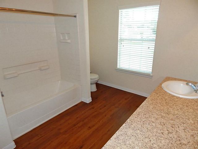 1039 Doubletree Glen Drive, Houston, TX 77073