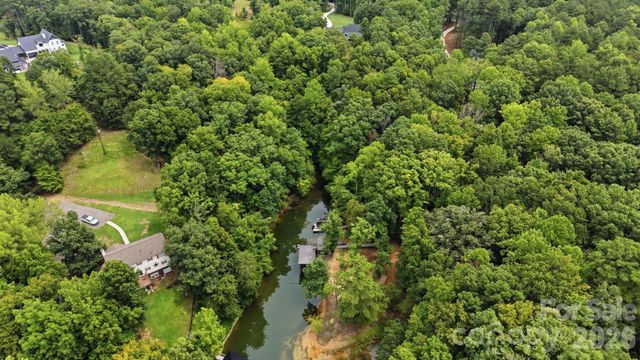 414 Morrison Farm Road, Troutman, NC 28166