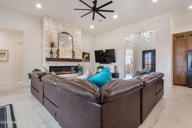 5710 W Saguaro Dream Trail, Tucson, AZ 85742