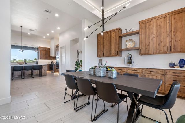 5710 W Saguaro Dream Trail, Tucson, AZ 85742