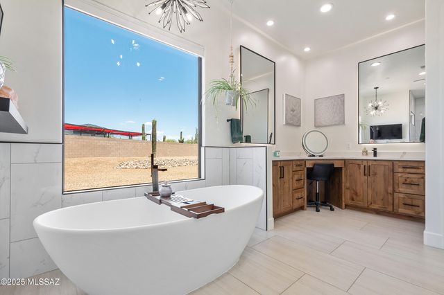 5710 W Saguaro Dream Trail, Tucson, AZ 85742
