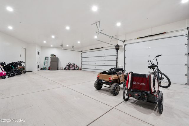 5710 W Saguaro Dream Trail, Tucson, AZ 85742