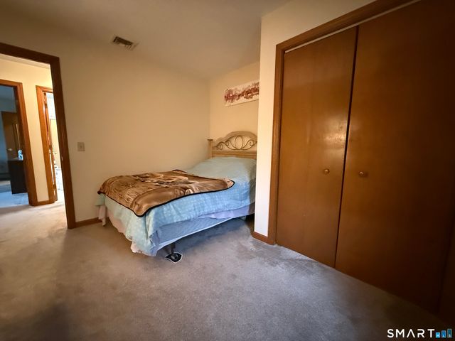 43 Hoadley Street, Naugatuck, CT 06770