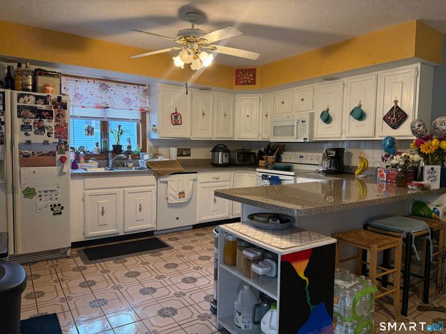 43 Hoadley Street, Naugatuck, CT 06770
