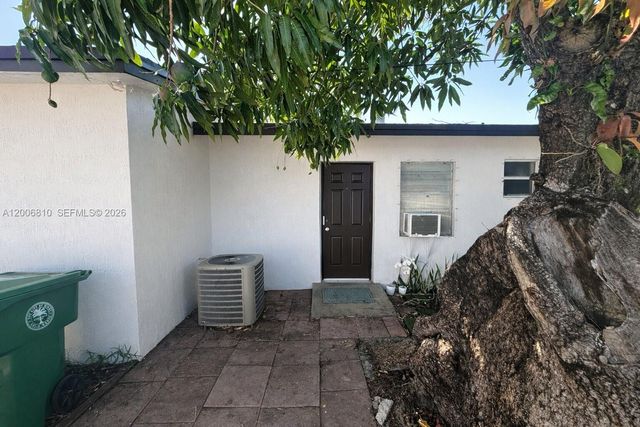 3547 SW 24th St Studio, Miami, FL 33145