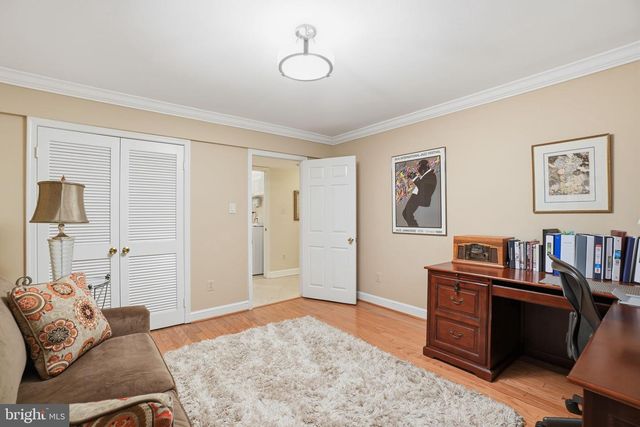 1230 23RD ST S, Arlington, VA 22202