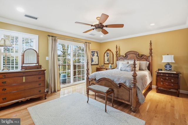 1230 23RD ST S, Arlington, VA 22202