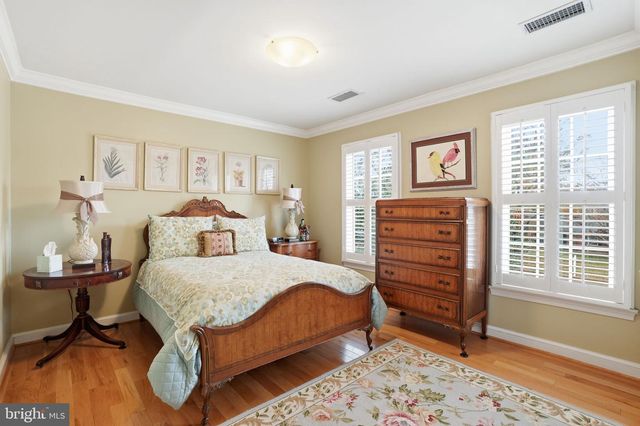 1230 23RD ST S, Arlington, VA 22202