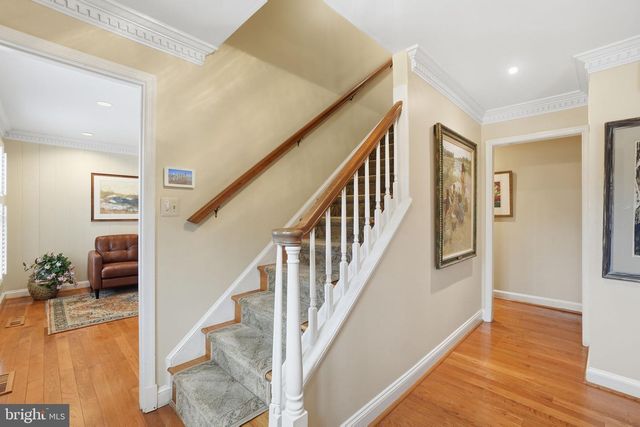 1230 23RD ST S, Arlington, VA 22202