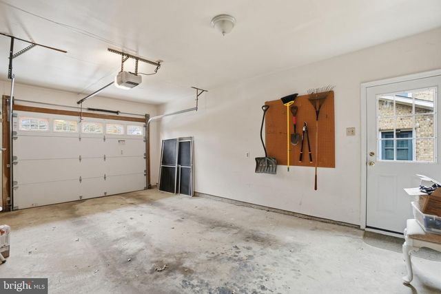 1230 23RD ST S, Arlington, VA 22202