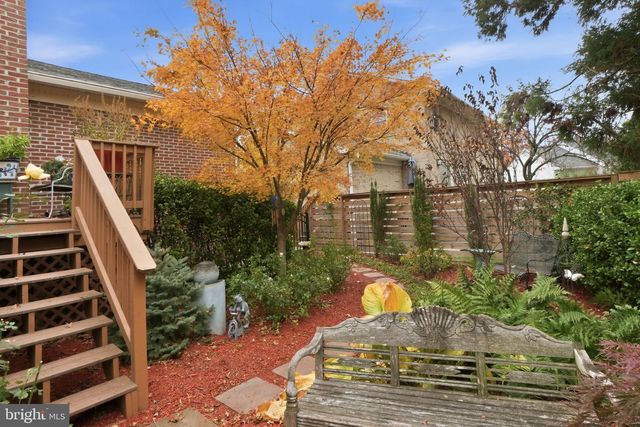 1230 23RD ST S, Arlington, VA 22202