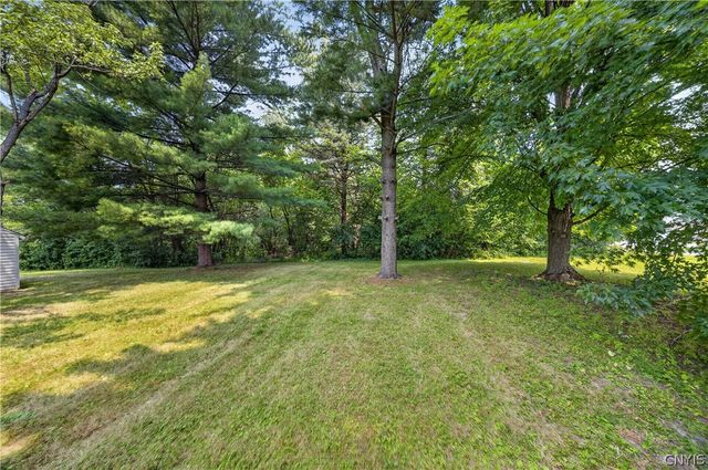 5837 Tuller Road, Cicero, NY 13039