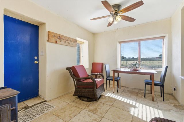 637 COUNTY ROAD 102, Fayette, MO 65248