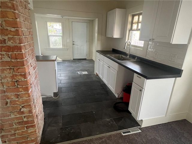 5800 Virginia Avenue, Kansas City, MO 64110