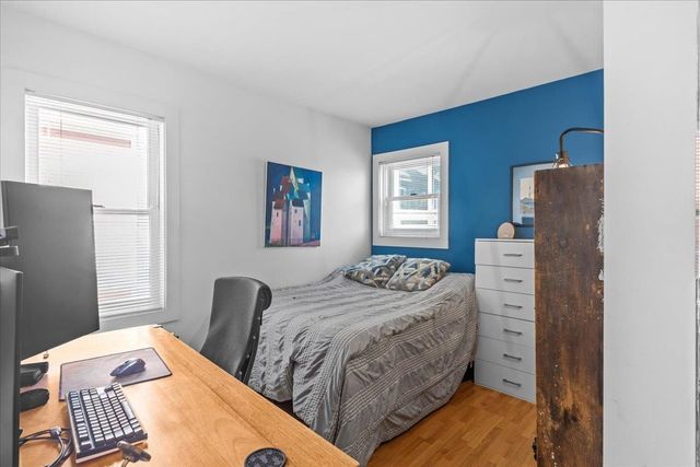 62 Lakeview Ter Apt B, Burlington, VT 05401