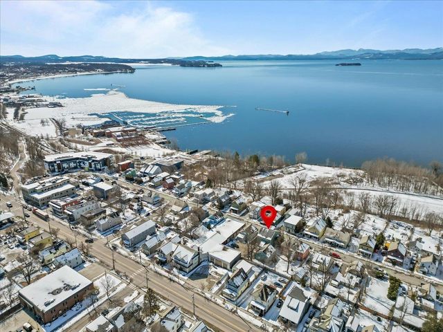 62 Lakeview Ter Apt B, Burlington, VT 05401