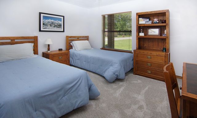 227 Private Rd 5885, Yantis, TX 75497