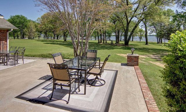 227 Private Rd 5885, Yantis, TX 75497