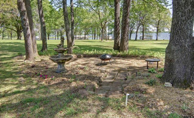 227 Private Rd 5885, Yantis, TX 75497