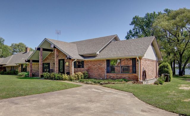 227 Private Rd 5885, Yantis, TX 75497