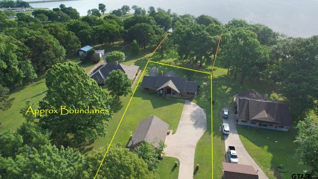 227 Private Rd 5885, Yantis, TX 75497