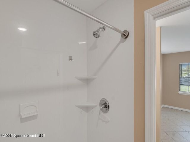 2946 1st Street SW, Vero Beach, FL 32968