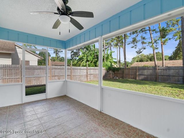 2946 1st Street SW, Vero Beach, FL 32968