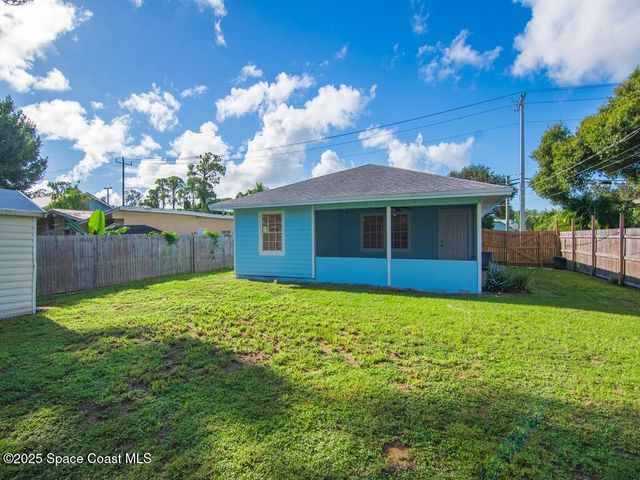 2946 1st Street SW, Vero Beach, FL 32968