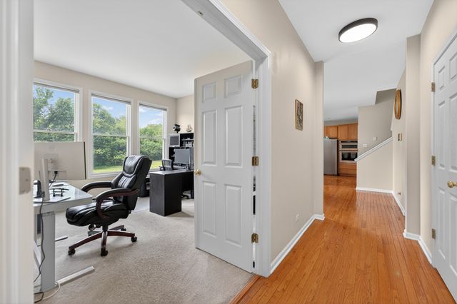 5701 CARIBOU Lane, Hoffman Estates, IL 60192