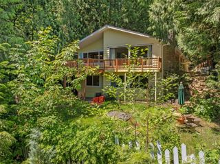 17972 West Spring Lake Drive SE, Renton, WA 98058