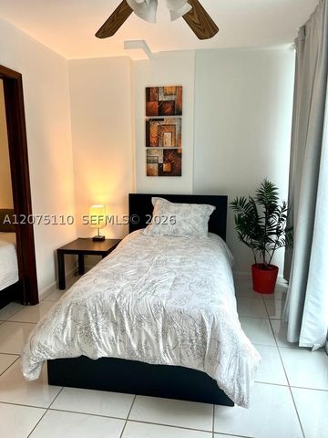 5401 Collins Ave 311, Miami Beach, FL 33140