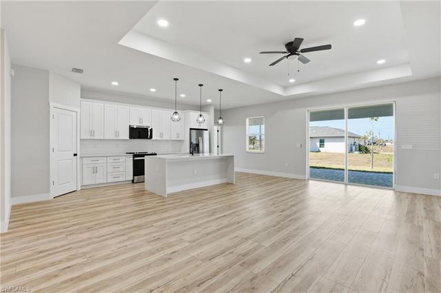 3020 NW 6Th AVE, Cape Coral, FL 33993